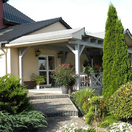 Gasthaus Ela Dahlewitz (Brandenburg) Exterior foto